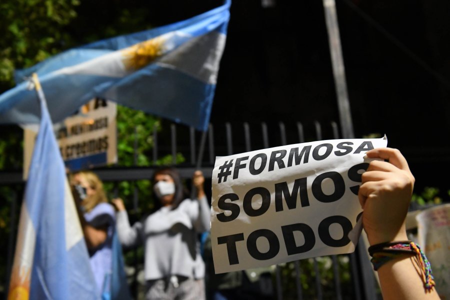 FOTO NA FORMOSA. Rev&eacute;s para el gobernador.