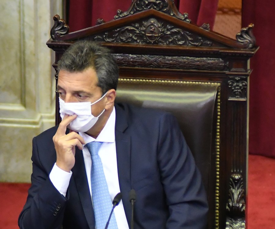 FOTO NA SERGIO MASSA. Preside la sesi&oacute;n de la C&aacute;mara.