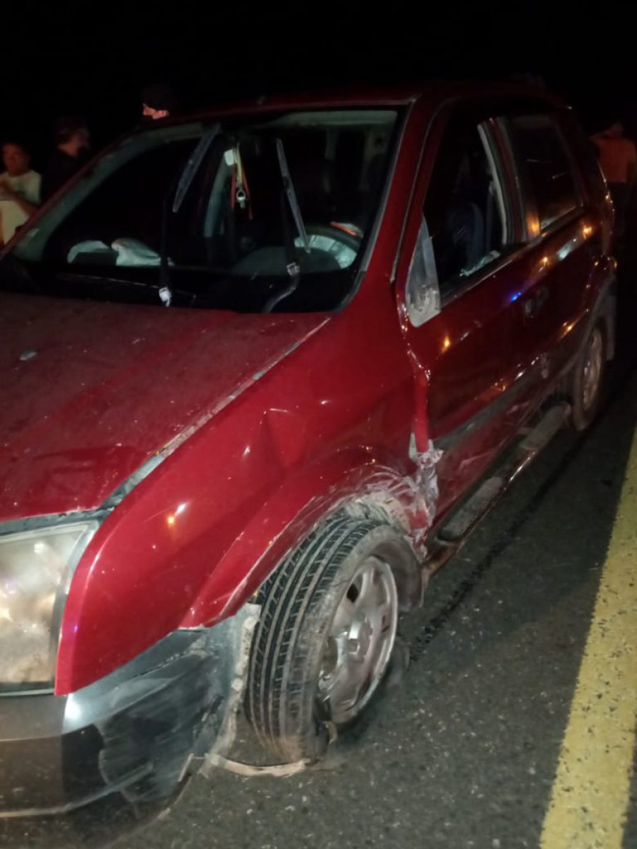 IMAGEN INTERNET ESTADO. As&iacute; se observ&oacute; al veh&iacute;culo de menor porte.  IMAGEN INTERNET LA OTRA PARTE. Un cami&oacute;n Volkswagen 17280 cisterna.