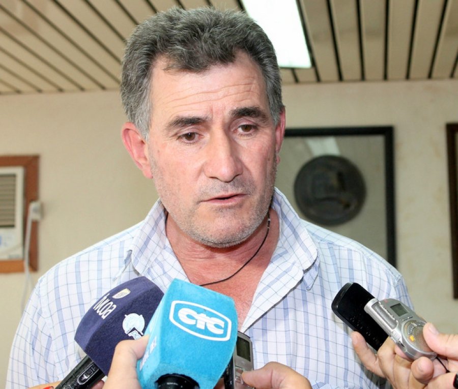 FOTO ARCHIVO ACHETONI. Cr&iacute;tico de la medida del Gobierno.