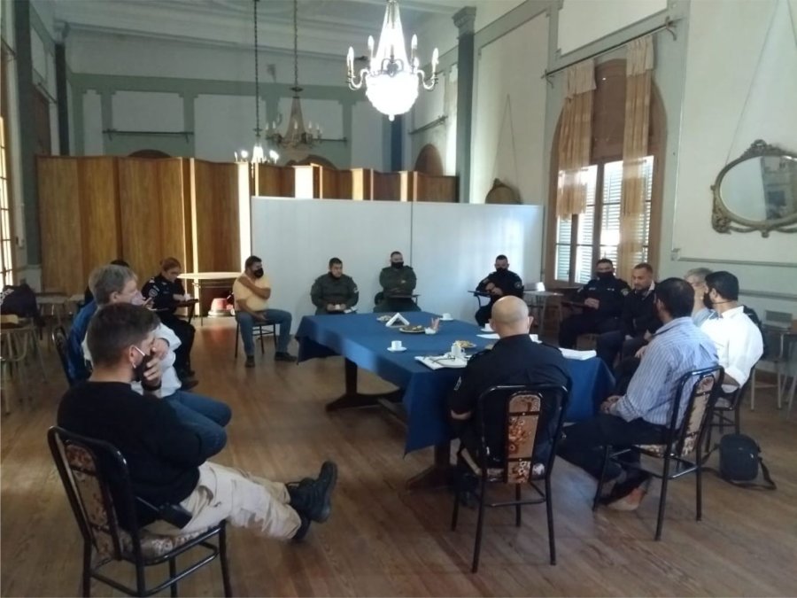 FOTO UR V AMPLIA PARTICIPACION. Estuvieron presentes el Municipio y las fuerzas de Seguridad con actuaci&oacute;n en la ciudad.