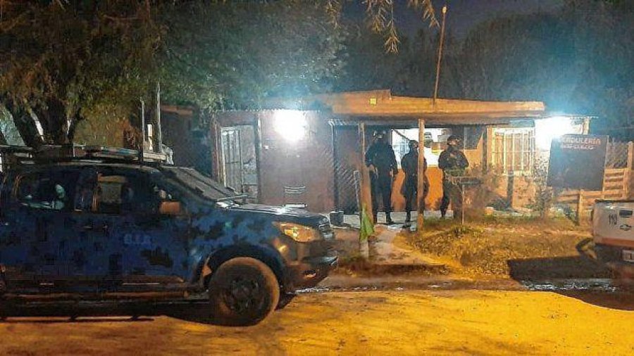 IMAGEN INTERNET. ALLANAMIENTO.  Uno de los registrados hoy, en la ciudad de Paran&aacute;.