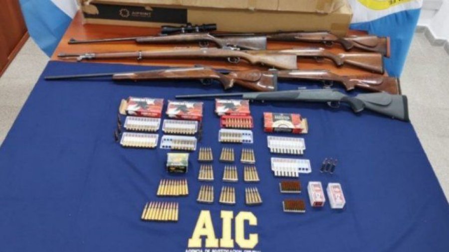 IMAGEN INTERNET LO SECUESTRADO. Fue mostrado tras la detención de la banda.  IMAGEN INTERNET PERSONAL DE LA AIC. Intervino en el esclarecimiento.