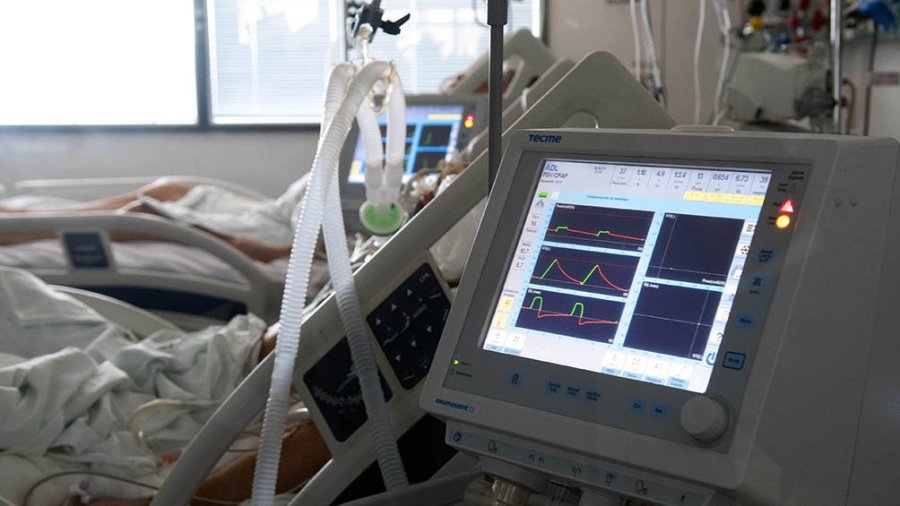 FOTO TELAM STRESS SANITARIO. M&aacute;s de 5.500 pacientes se encuentran en terapia intensiva.