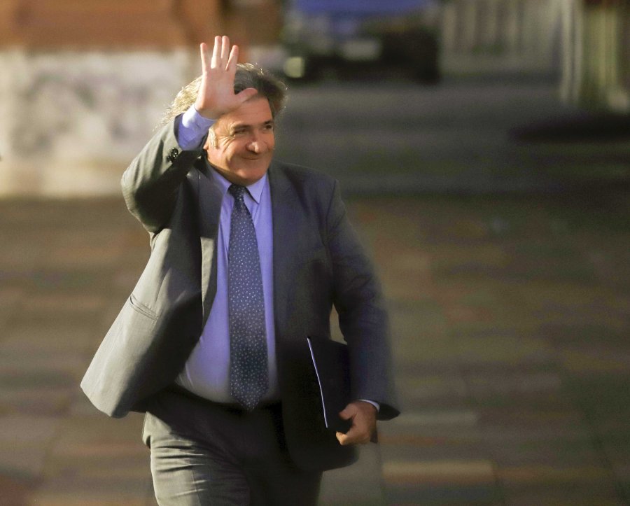 FOTO NA DIPUTADOS DEL MEDIO. El mendocino Jos&eacute; Luis Ram&oacute;n lidera el interbloque Unidad Federal para el Desarrollo con seis legisladores.