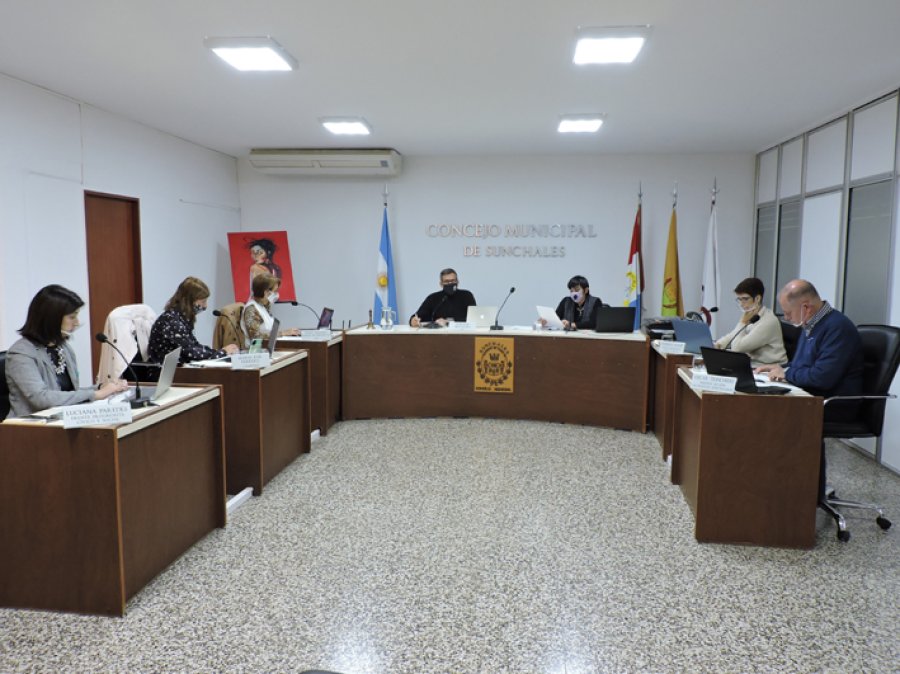 FOTO PRENSA  CONCEJO// SESI&Oacute;N// Los ediles ayer por la ma&ntilde;ana.