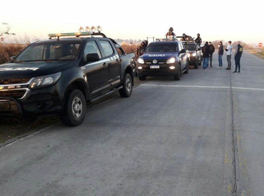 FOTO LA OPINION PROCEDIMIENTO. En la captura trabajaron polic&iacute;as de varios organismos.