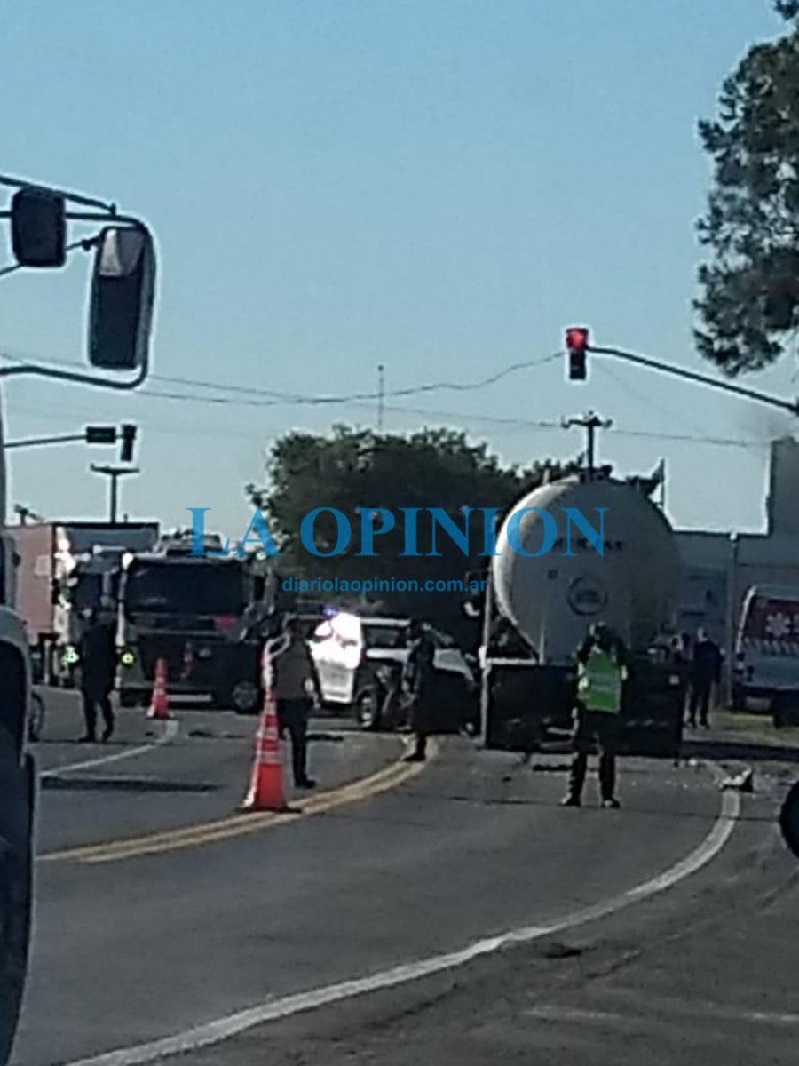 FOTOS D. MORAZ. ESCENARIO.  Sobre la ruta nacional 11, en el ingreso a San Justo.