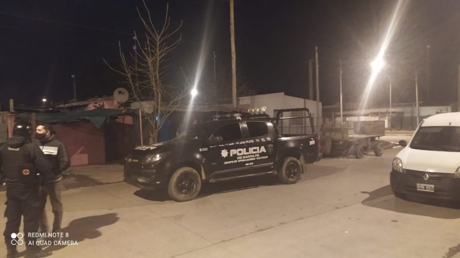 FOTO LA OPINION B&deg; BARRANQUITAS. En los allanamientos se logr&oacute; la detenci&oacute;n de Jonatan B., de 20 a&ntilde;os, buscado por varios hechos.