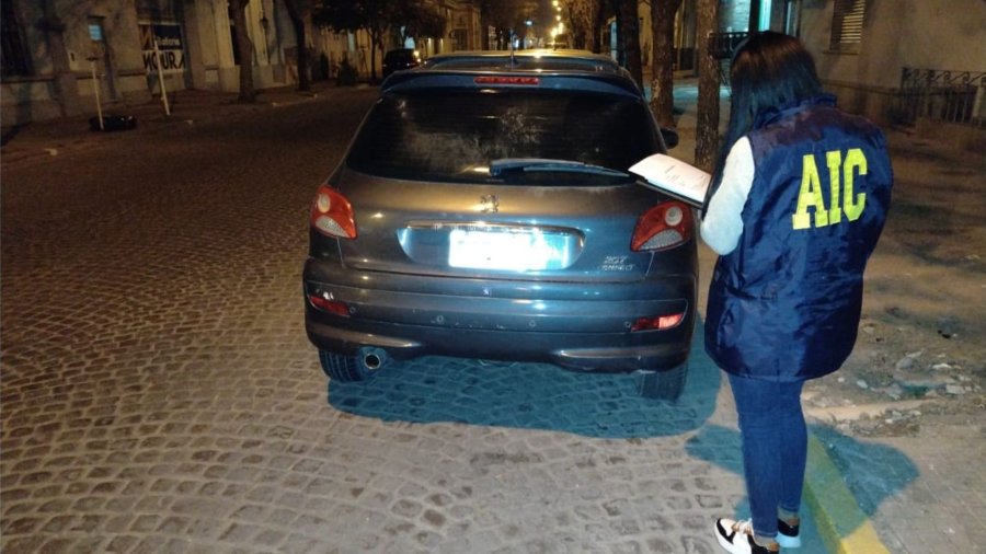 FOTO LA OPINION NUNCA FUE DEVUELTO. Finalmente el autom&oacute;vil fue recuperado por polic&iacute;as de AIC.