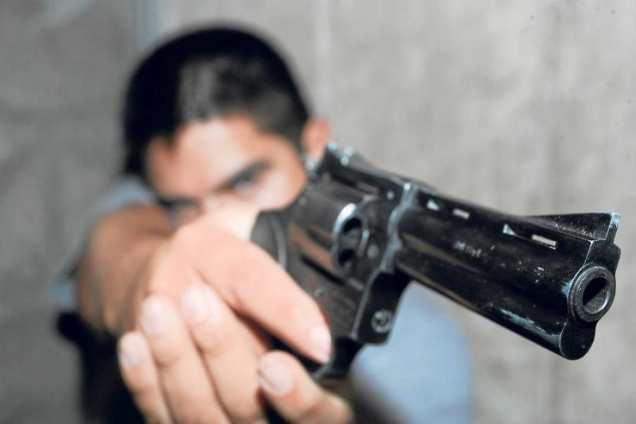 IMAGEN ARCHIVO. AMENAZA CON ARMA.  Una situaci&oacute;n similar experiment&oacute; una familia rafaelina.