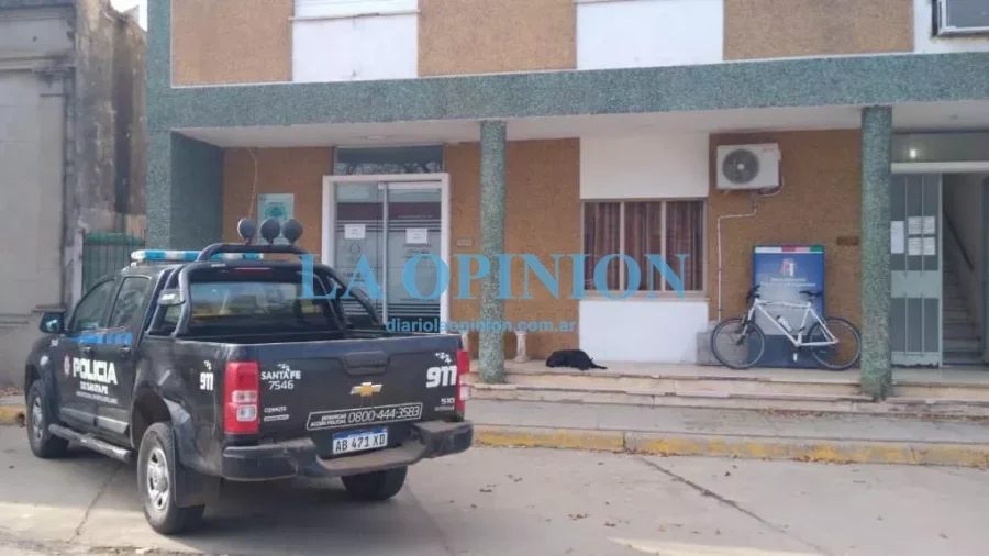 IMAGEN ARCHIVO. POLICIA DE HUMBERTO PRIMO.  Su personal recuper&oacute; una computadora robada.