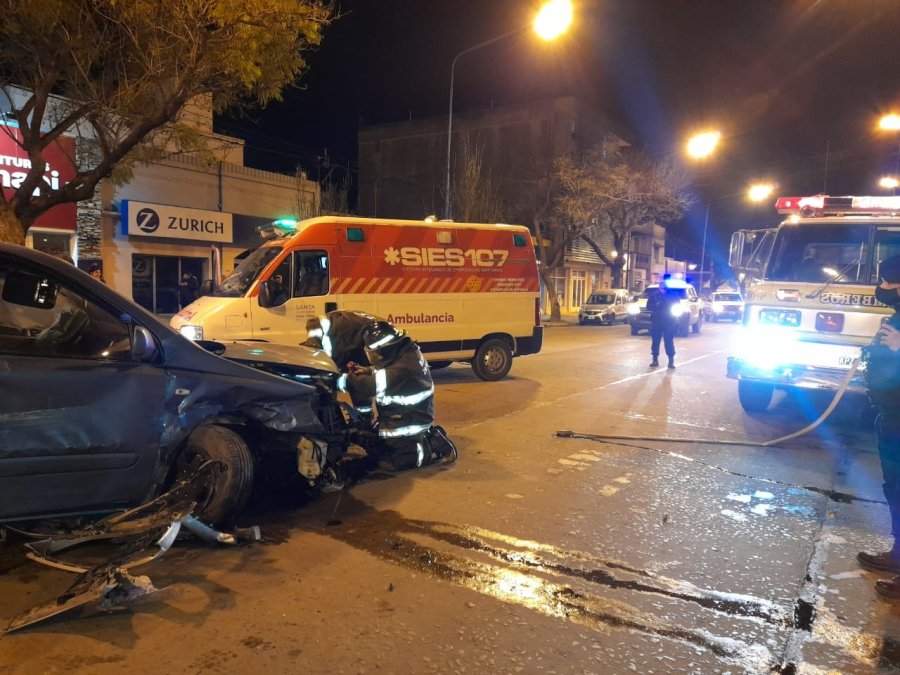 FOTOS LA OPINIÓN IMÁGENES. Hablan por sí solas de la magnitud del accidente.