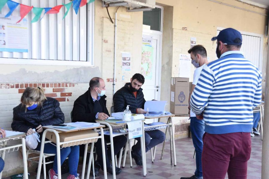 FOTO M. LIOTTA VOTACI&Oacute;N. En Rafaela Juntos por el Cambio logr&oacute; una amplia victoria en la elecci&oacute;n local y tambi&eacute;n en la nacional.