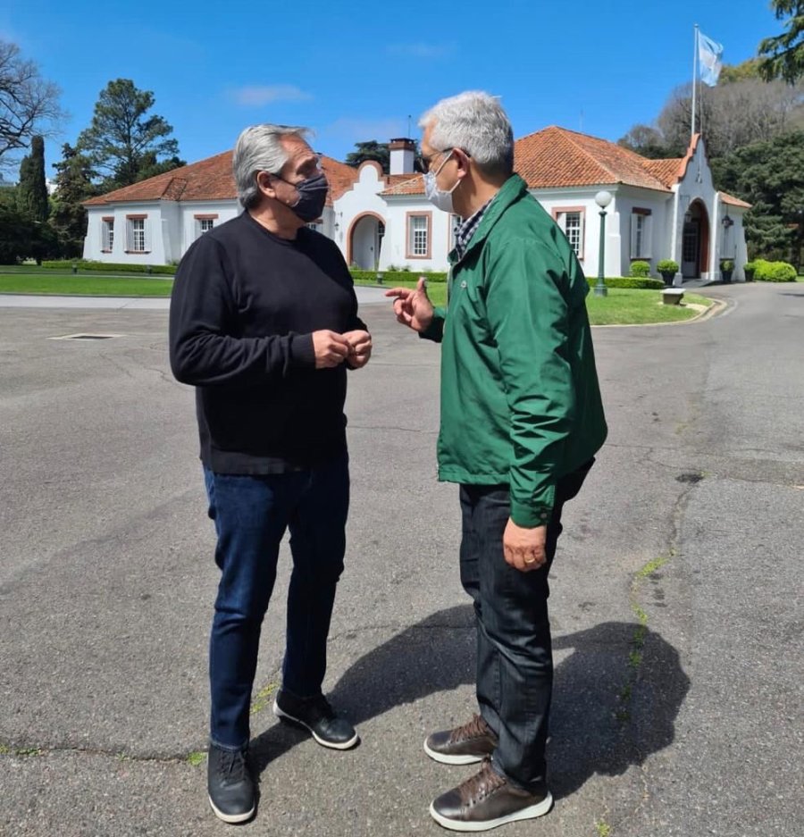 FOTO NA COORDINACI&Oacute;N. El presidente Alberto Fern&aacute;ndez se reuni&oacute; el s&aacute;bado con Juli&aacute;n Dom&iacute;nguez.
