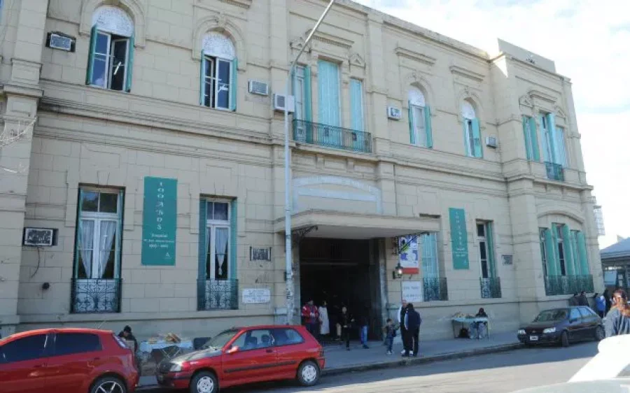 IMAGEN ARCHIVO. HOSPITAL CULLEN. Aqu&iacute; ingreso una mujer a la que habr&iacute;an violado en Santa Fe.