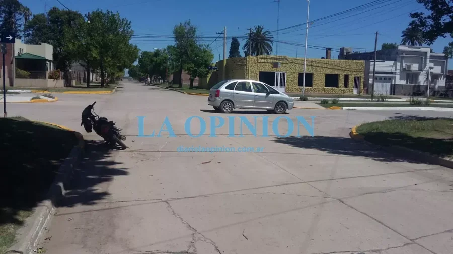 ESCENARIO.  Esquina de las calles San Mart&iacute;n y 9 de Julio, en Lehmann.