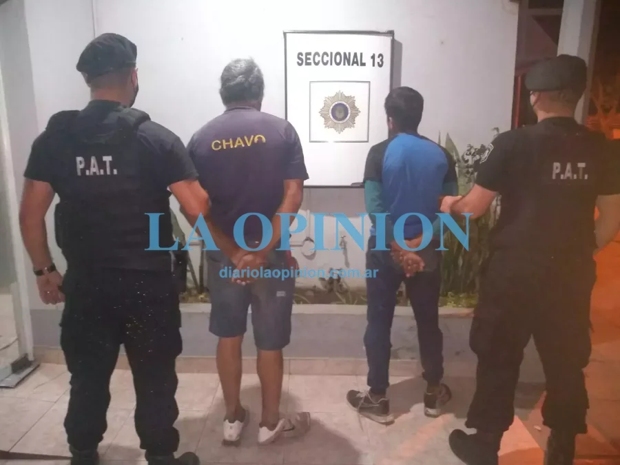 DETENIDOS.  En la madrugada, cuando llevaban cuatro porcinos.