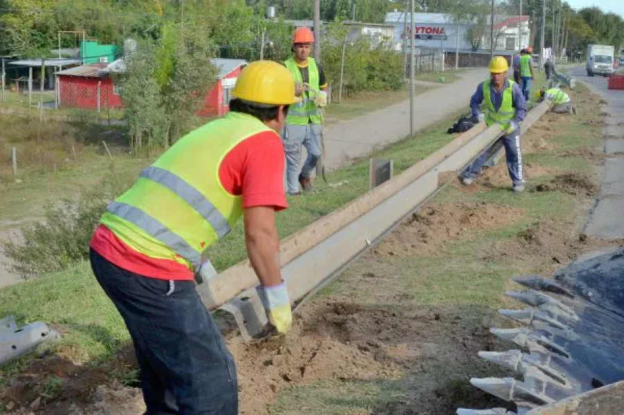 IMAGEN ARCHIVO. GUARDARRAIL. Por un tramo de un elemento similar, hubo actuaci&oacute;n policial.