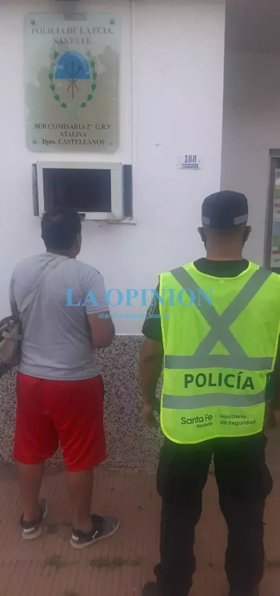 DEMORADO.  Se lo buscada por un delito cometido en 2003.