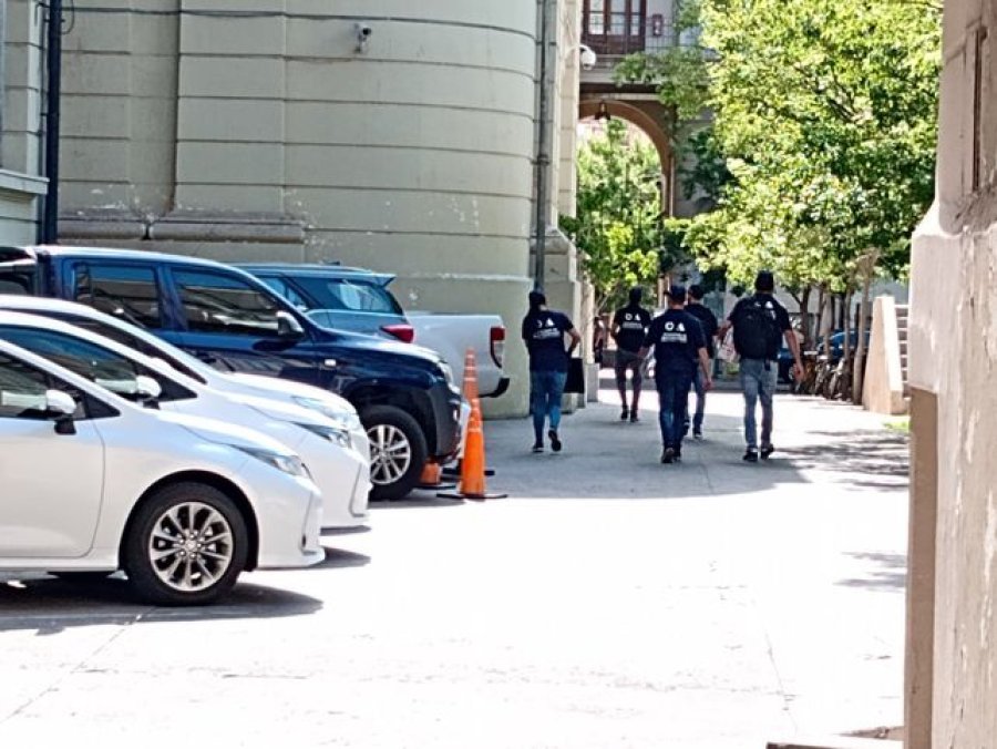 FOTO INTERNET ALLANAMIENTO.  En la sede Rosario del Ministerio de Seguridad.