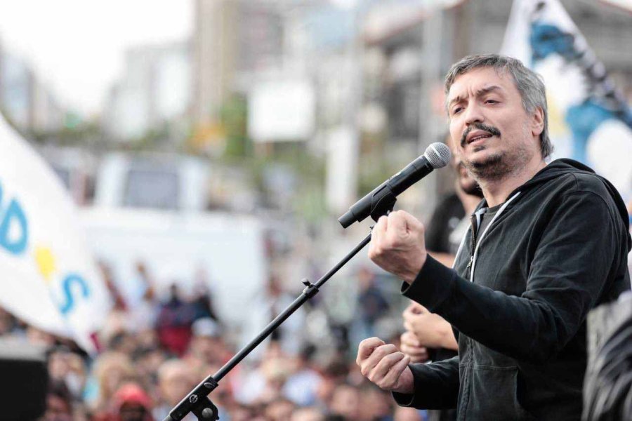 FOTO NA M&Aacute;XIMO KIRCHNER. Convoc&oacute; a "reventar la Plaza".