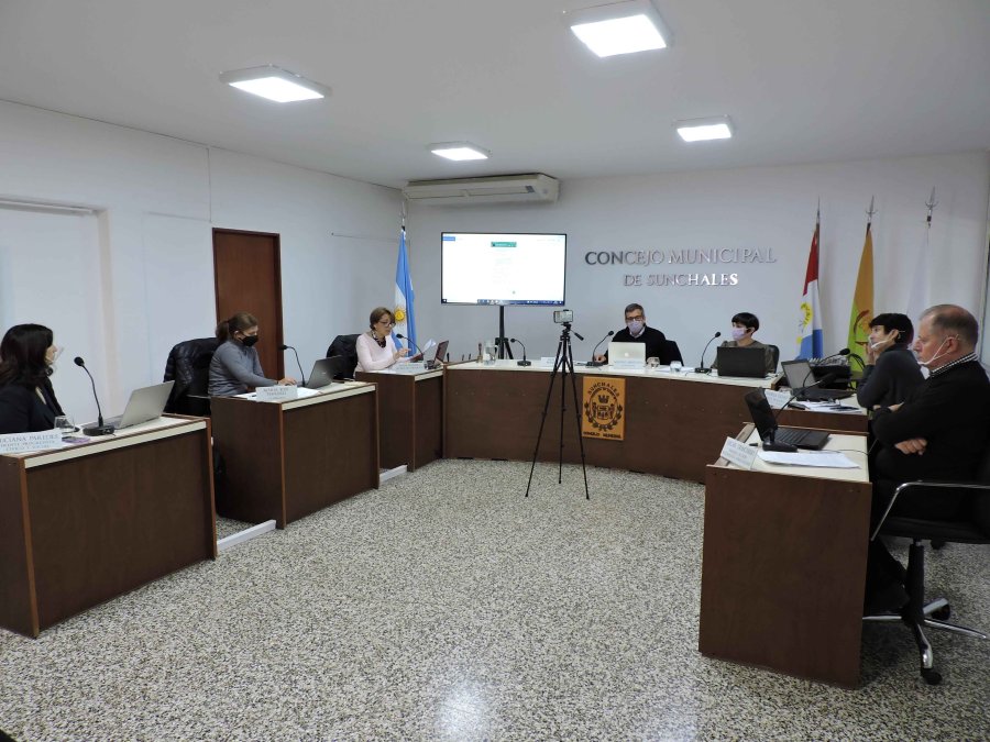 FOTO ARCHIVO// CONCEJO// Los ediles participando de uno de sus encuentros ordinarios.