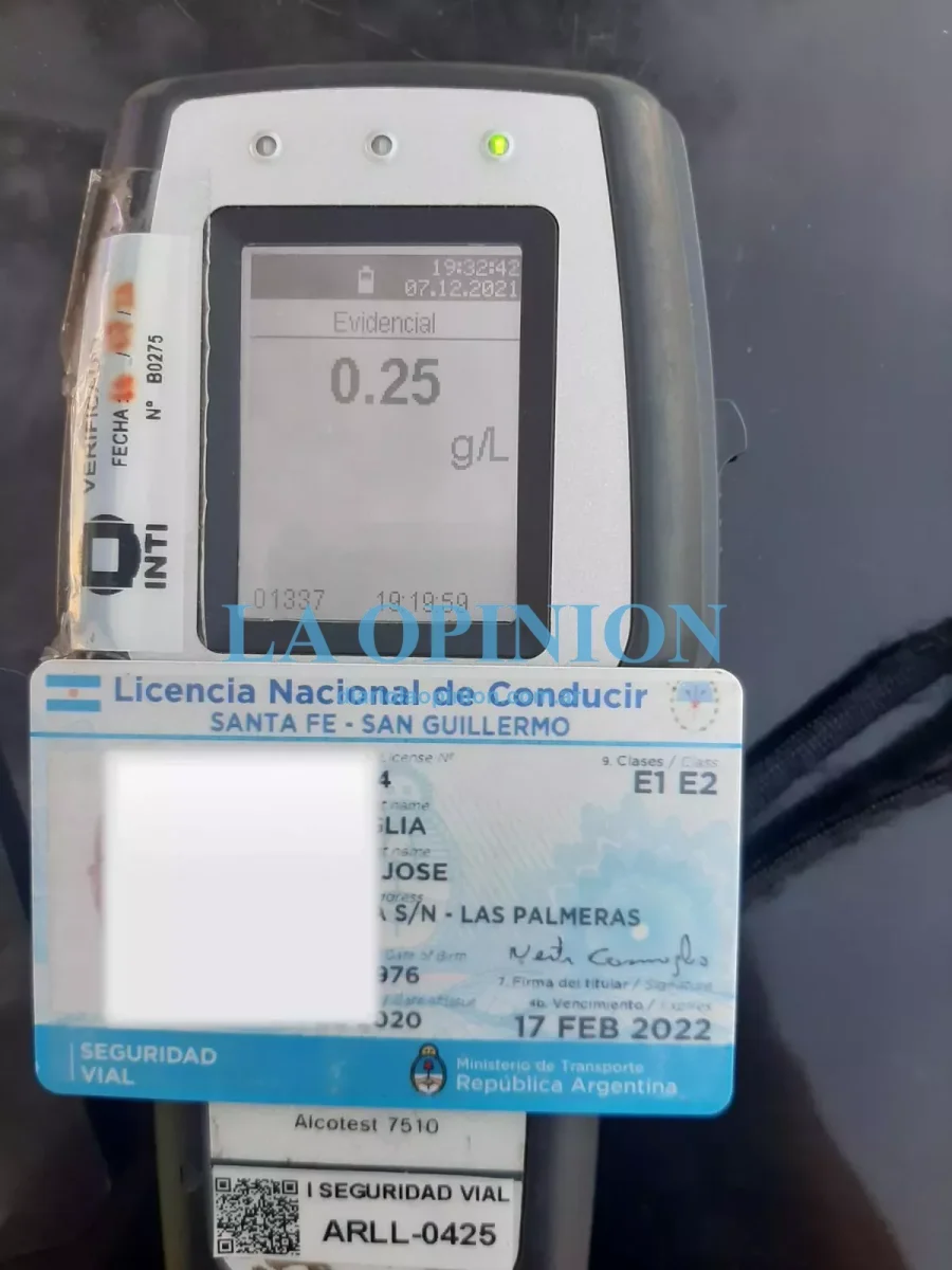 COMPROBACION. Provoc&oacute; la retenci&oacute;n de la licencia de conducir.