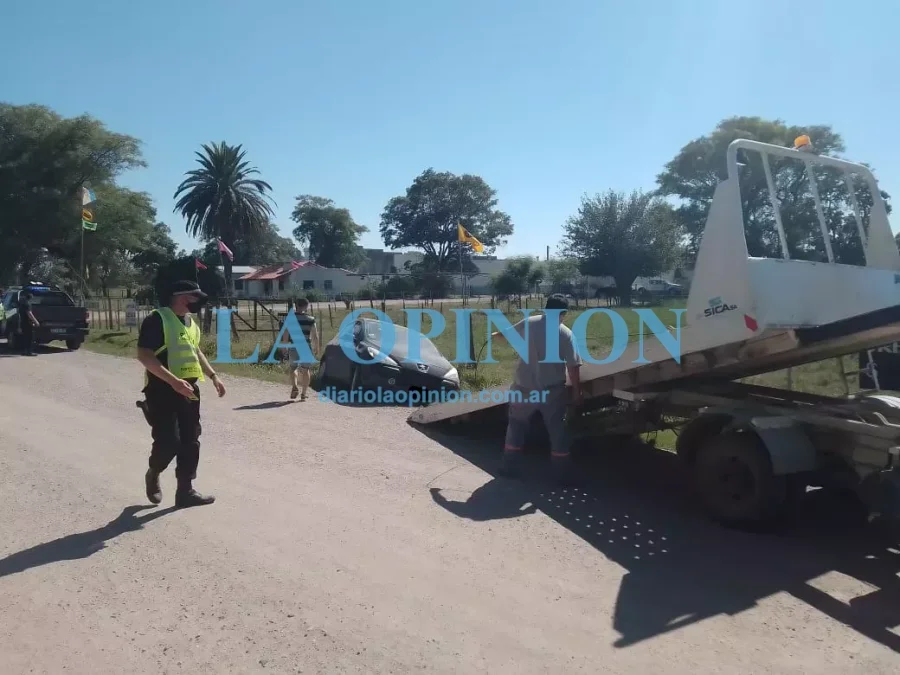RETENIDO.  Veh&iacute;culo cuyo conductor estaba alcoholizado.