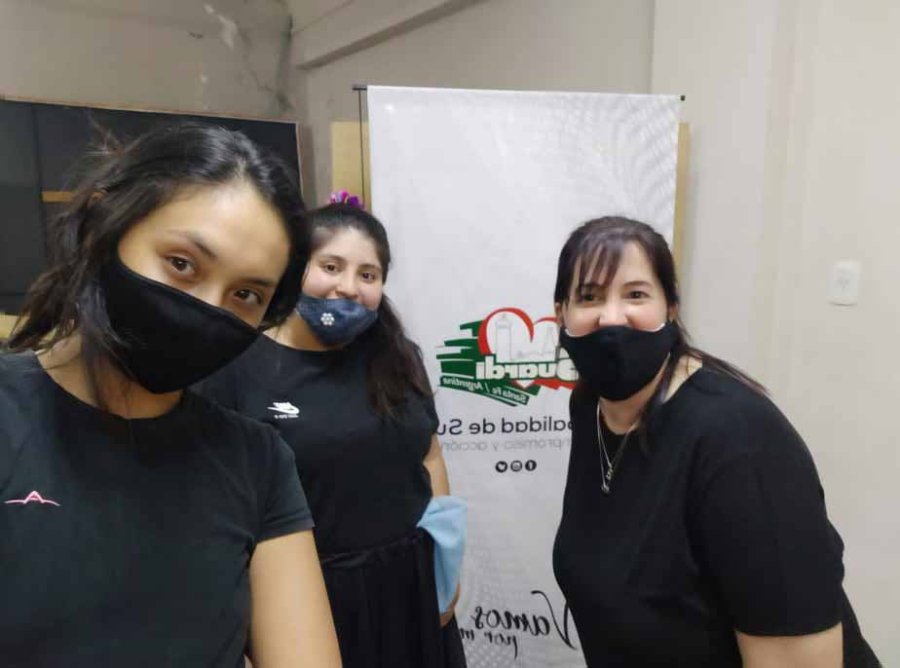 DORO PRENSA COMUNA// DESMALEZADO. El trabajo est&aacute; realiz&aacute;ndose en el Bv. &Aacute;ngela de la Casa.