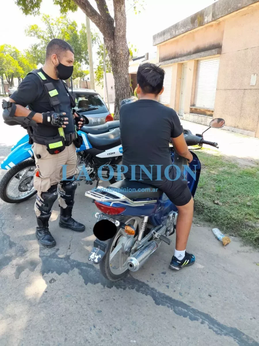 SECUESTRADA.  Quien la conduc&iacute;a no contaba con la documentaci&oacute;n.