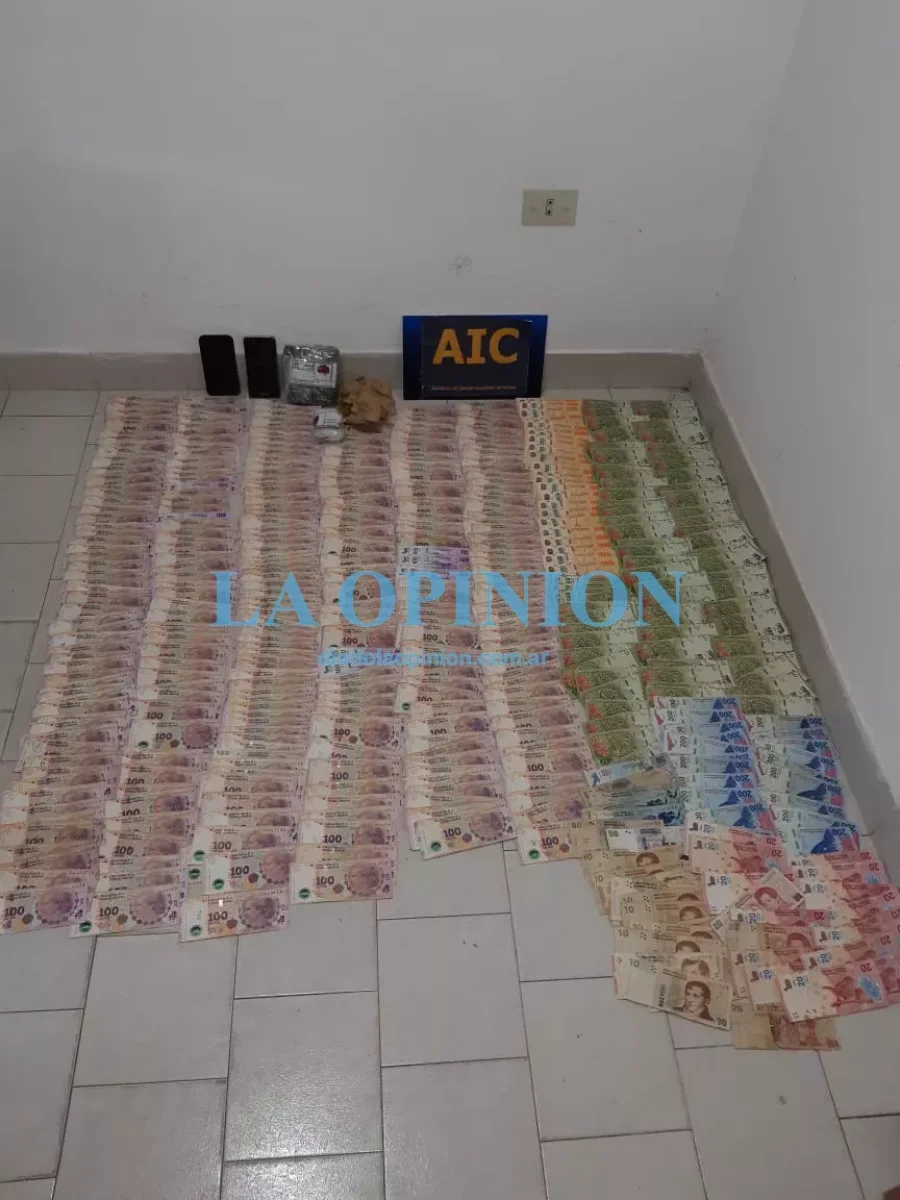 LO INCAUTADO. En un allanamiento en San Crist&oacute;bal.