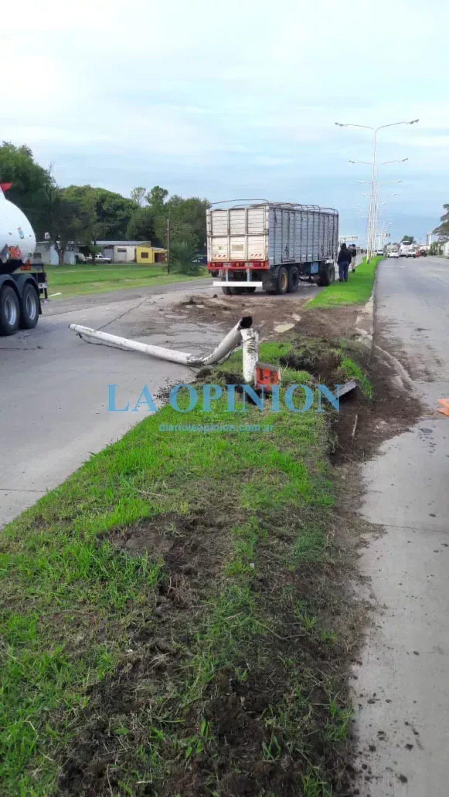 ESCENARIO.  En la ruta 34, al Norte de nuestra ciudad.