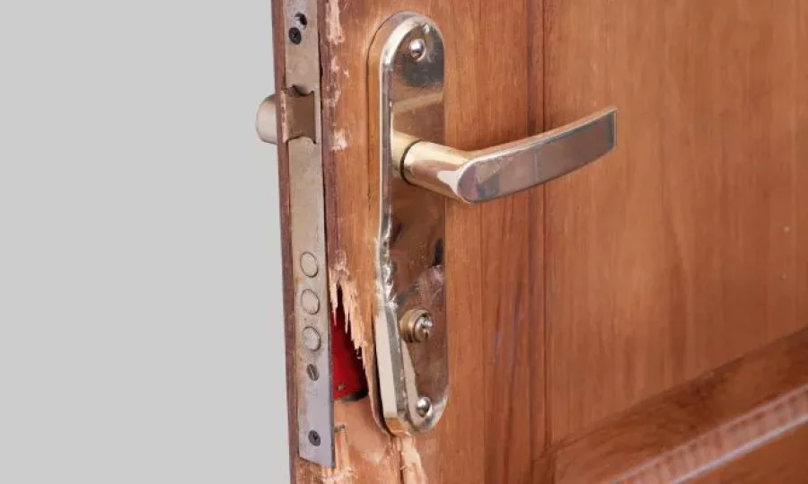 IMAGEN ARCHIVO. PUERTA FORZADA. Un situaci&oacute;n de este tipo, permiti&oacute; un ingreso delictivo.