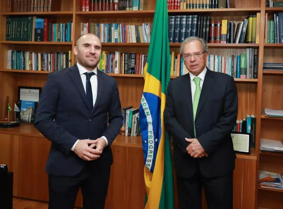 FOTO NA
