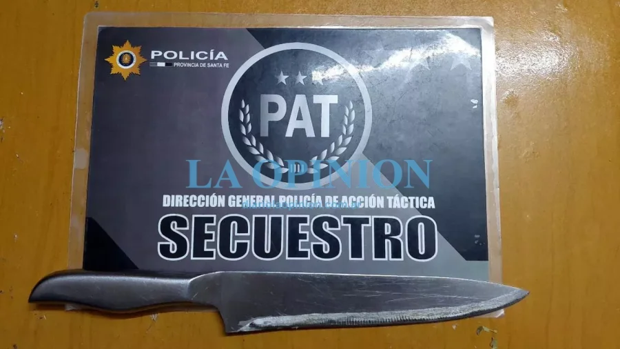 SECUESTRADA. Cuchilla con la cual fue amenazada una joven.