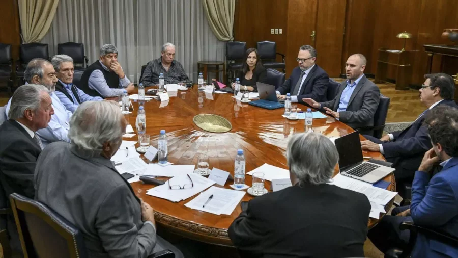 FOTO MIN. DE ECONOM&Iacute;A