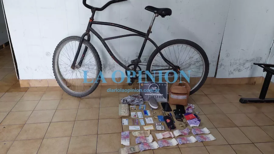 LO SECUESTRADO.  Tras un robo del que result&oacute; v&iacute;ctima una vecina.