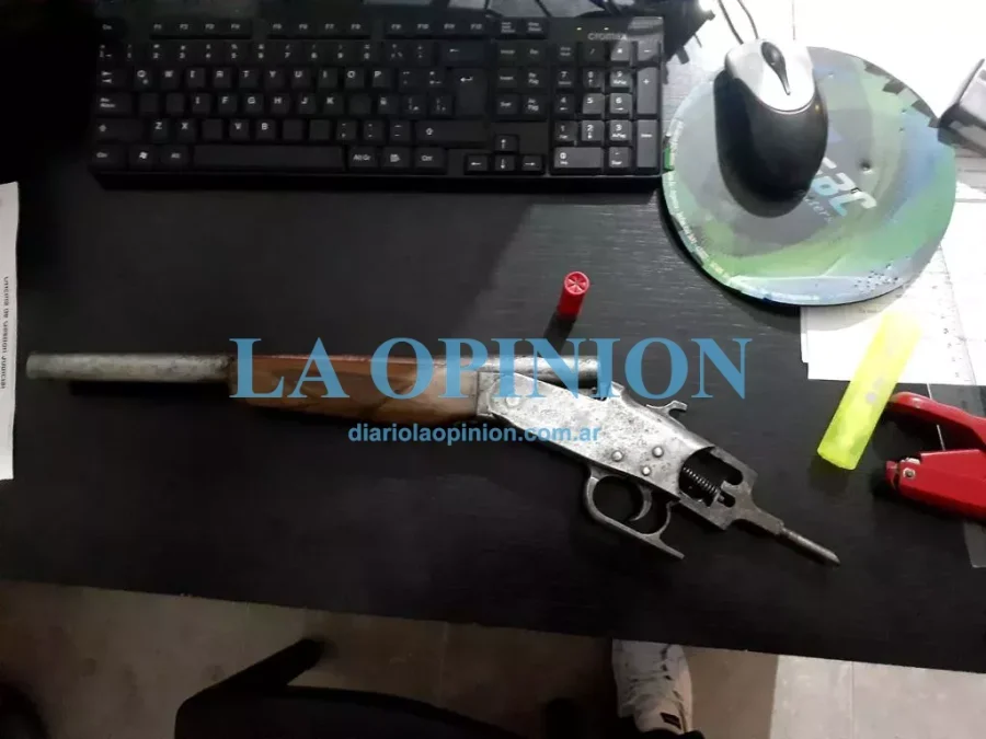 SECUESTRADA. Arma que portaba un menor de edad.