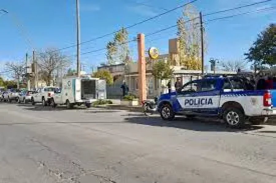 IMAGEN ARCHIVO. LABOR POLICIAL.  En el domicilio donde ocurri&oacute; un crimen.