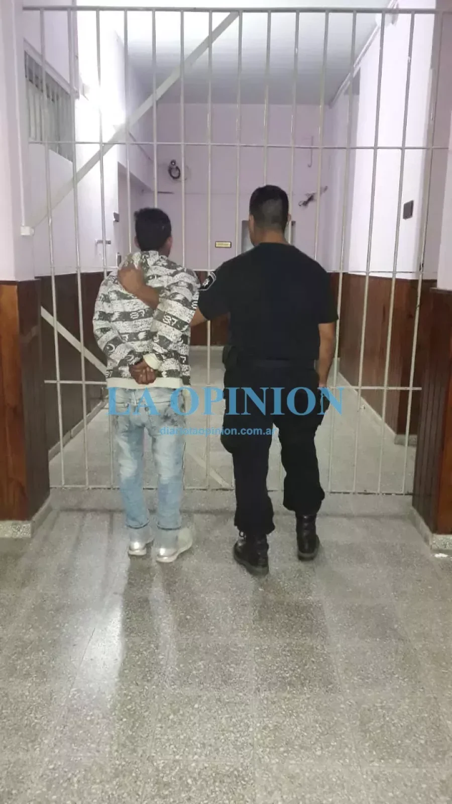 IMAGEN ARCHIVO. DETENIDO.  As&iacute; ingres&oacute; en la madrugada de hoy, un fronterense a la Alcaid&iacute;a.