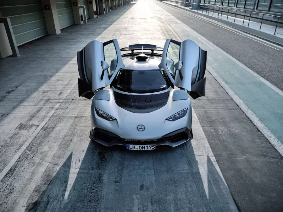 FOTO MERCEDES-AMG ONE