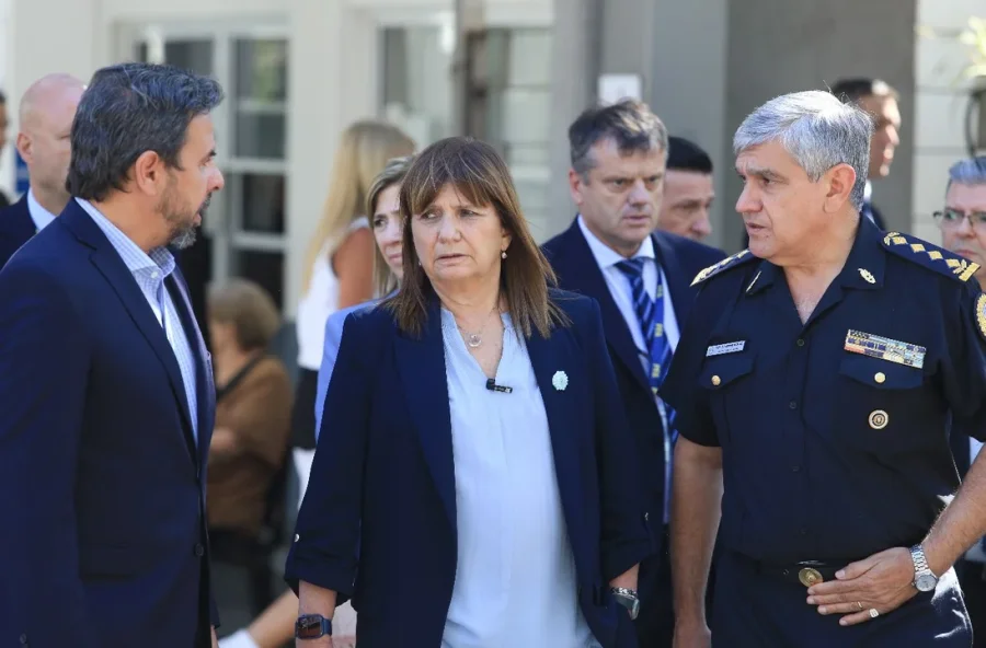 FOTO NA