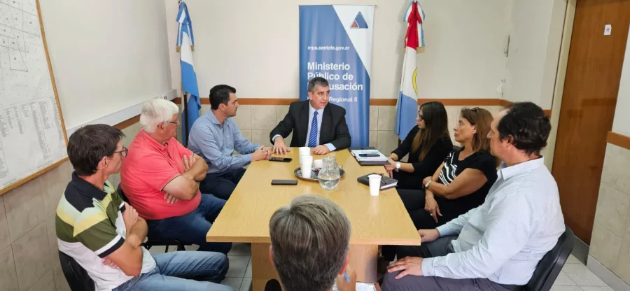 FOTO LA OPINION