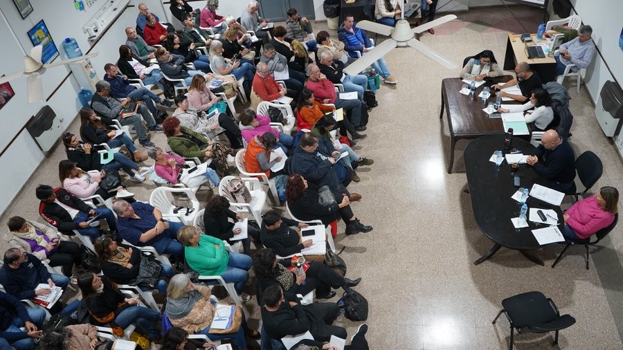 Alonso presidi&oacute; la asamblea de AMSAFE.