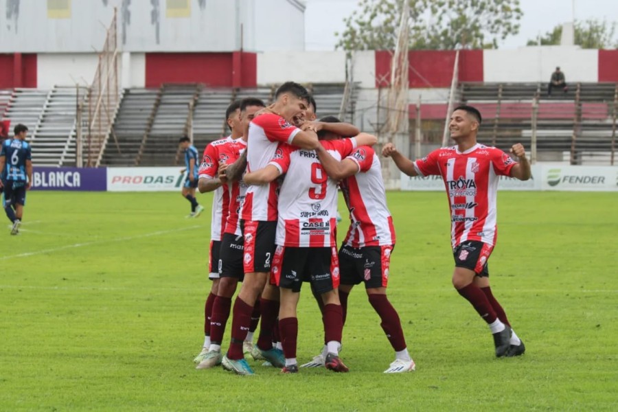 FESTEJO AG&Oacute;NICO PARA 9 DE JULIO EN EL SOLTERMAM