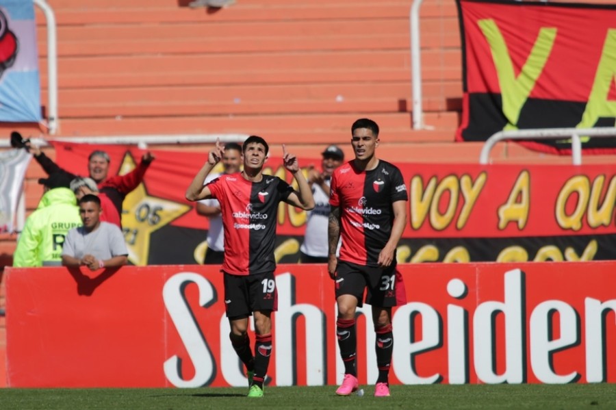OTRO FRENTE./ El Sabalero juega en Jun&iacute;n.