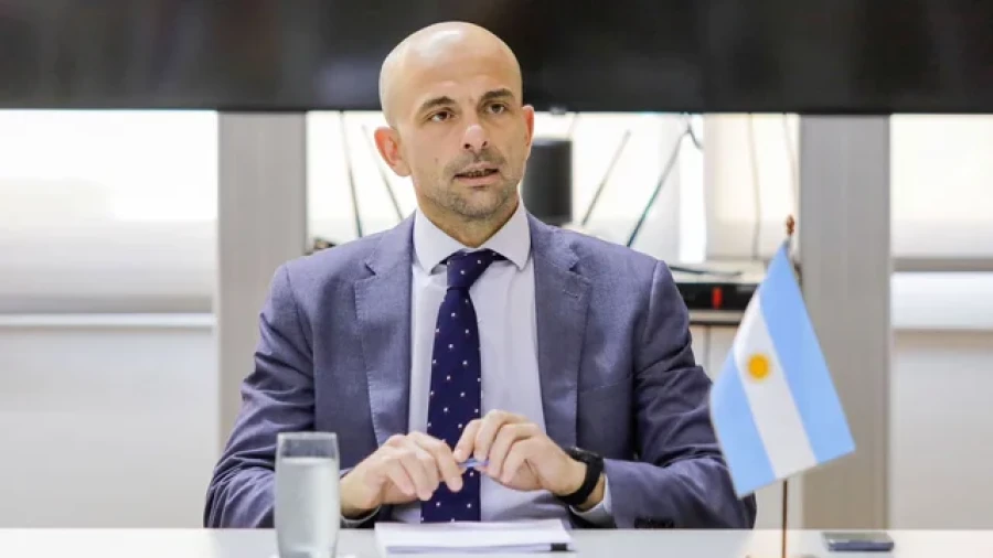El secretario de Transporte, Franco Mogetta, avis&oacute; que las empresas de colectivos no recibir&aacute;n subsidios por el d&iacute;a de paro.