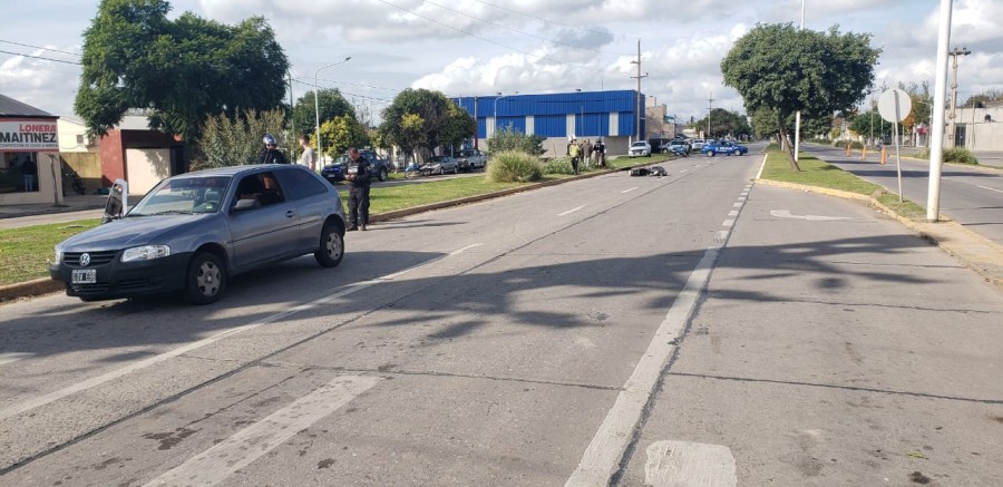 En Av. Fanti y Ciudad de Sunchales llev&oacute; la peor parte un motociclista.