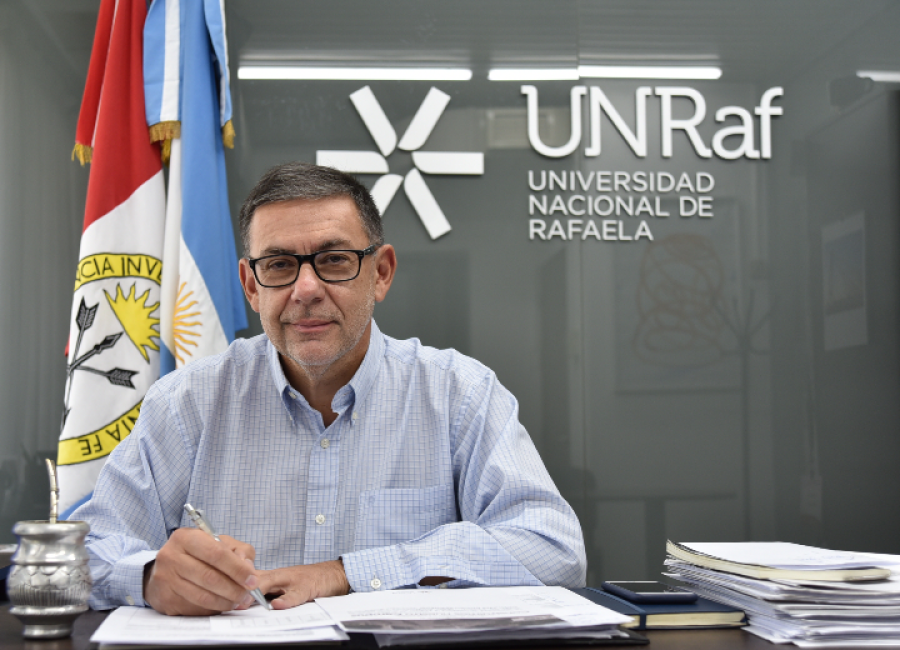 RECTOR. Rub&eacute;n Asc&uacute;a espera m&aacute;s fondos para cubrir gastos de funcionamiento y reiniciar el plan de inversiones en el Campus.